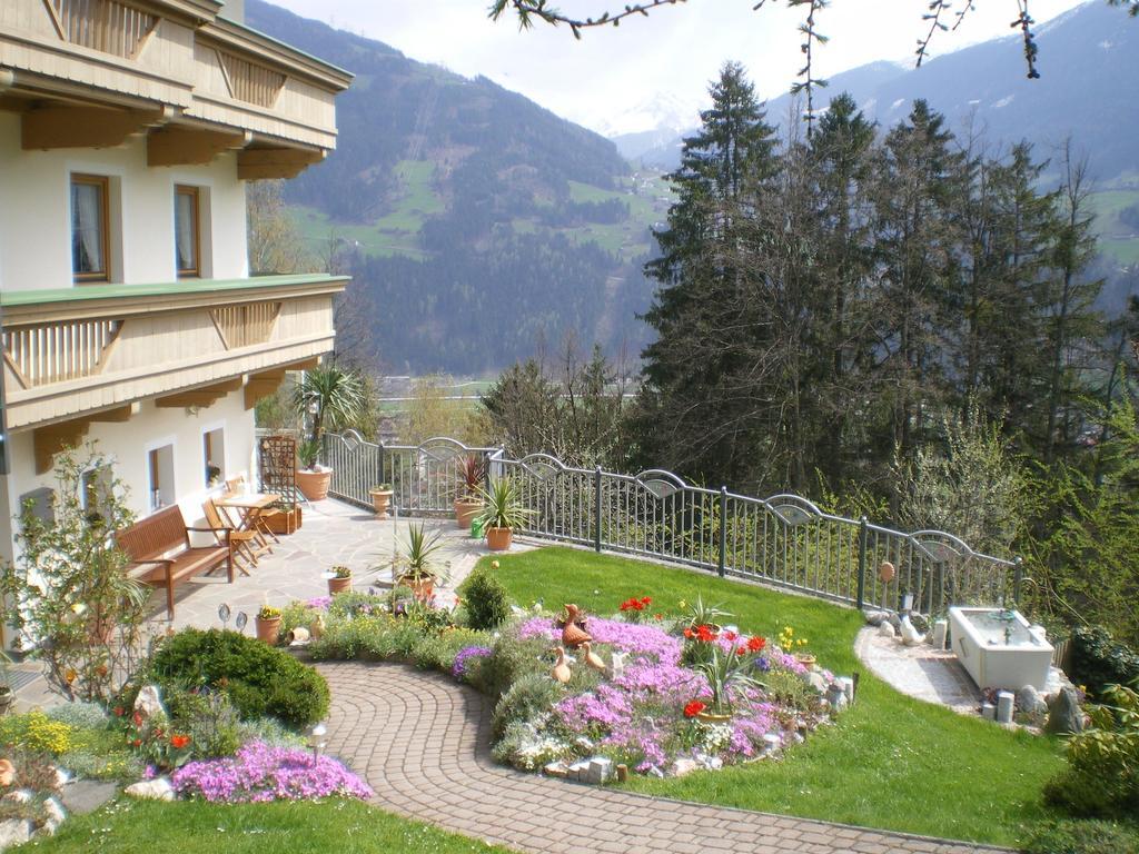 Neurauthof Hotel Zellberg Eksteriør billede